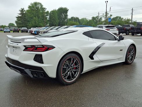 Used 2023 Chevrolet Corvette Stingray Premium Cpe w/ Z51 Performance Package RWD image 24