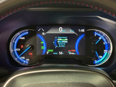 Used 2021 Toyota RAV4 SE image 28