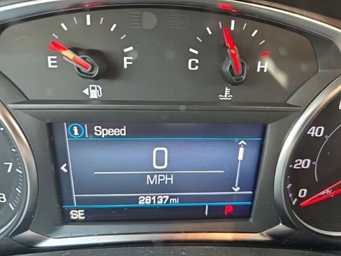 Used 2023 GMC Terrain SLE w/ Driver Convenience Package AWD/4WD image 12