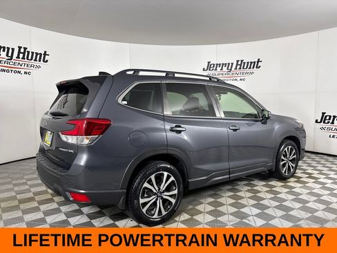 Used 2024 Subaru Forester Limited AWD/4WD image 6