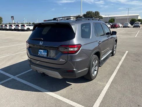 Used 2023 Honda Pilot EX-L image 5