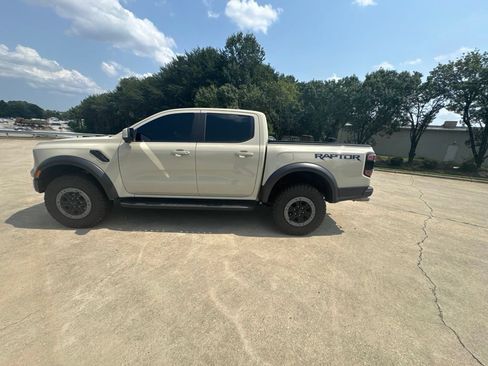 Used 2025 Ford Ranger Raptor AWD/4WD image 21