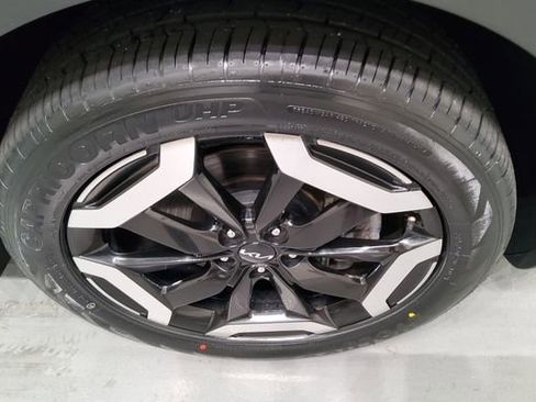Used 2024 Kia Telluride S w/ S Sunroof Package AWD/4WD image 39