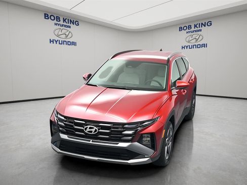 New 2026 Hyundai Tucson SEL FWD image 11