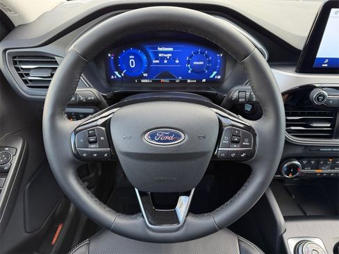 Used 2022 Ford Escape SEL w/ Technology Package image 23