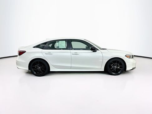 Used 2025 Honda Civic Sport image 10