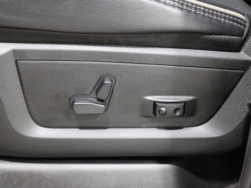 Used 2024 RAM 2500 Laramie w/ Night Edition image 4