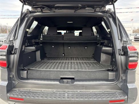 Used 2025 Toyota 4Runner TRD Off-Road image 6