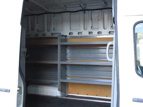 Used 2021 Nissan NV 2500 SV w/ Navigation Package image 21