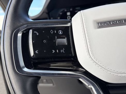 New 2025 Land Rover Range Rover Sport SE AWD/4WD image 8