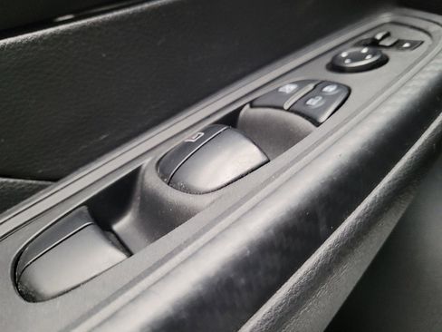 Used 2024 Nissan Versa S w/ S Plus Package FWD image 27