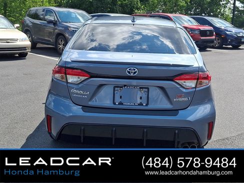 Used 2024 Toyota Corolla SE AWD/4WD image 6