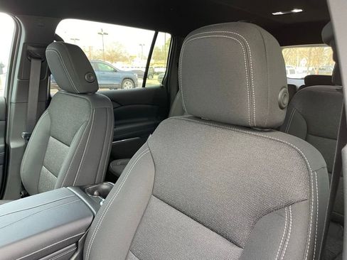 New 2026 Chevrolet Traverse LT image 24