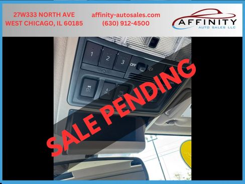 Used 2016 Toyota 4Runner Limited AWD/4WD image 18
