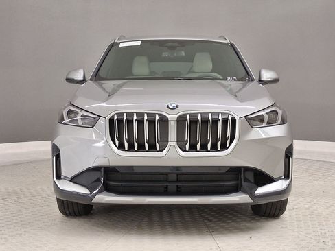 New 2026 BMW X1 xDrive28i w/ Convenience Package AWD/4WD image 4