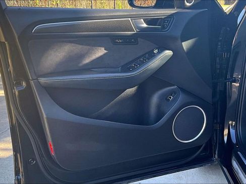 Used 2016 Audi SQ5 Premium Plus image 23