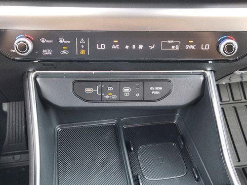 New 2026 Kia Carnival SX Prestige image 14