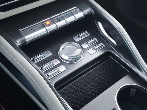 New 2026 Lincoln Nautilus Reserve image 26