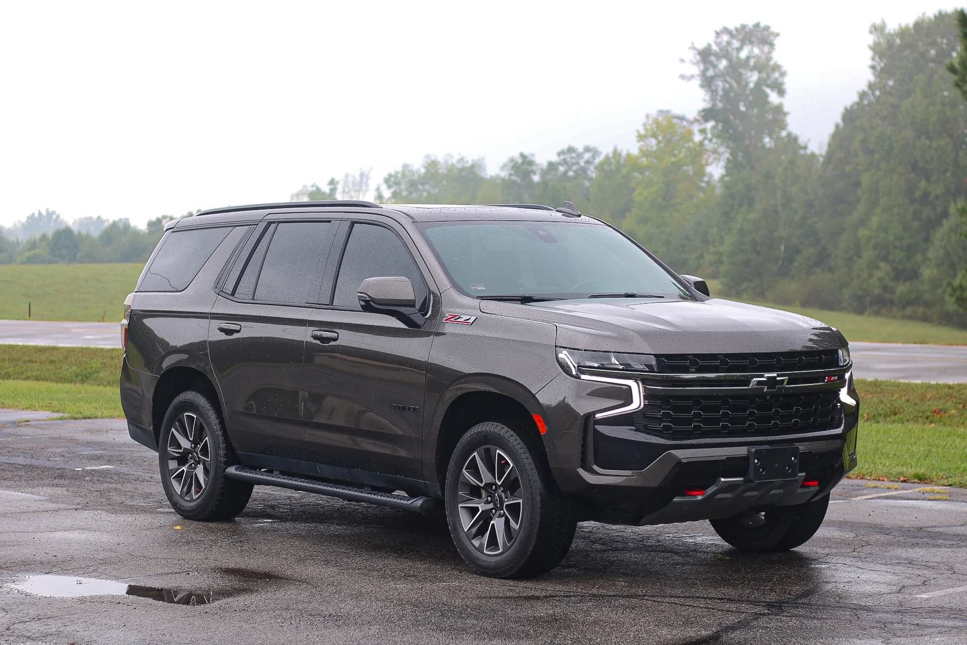 Used 2021 Chevrolet Tahoe Z71 w/ Z71 Signature Package AWD/4WD image 1