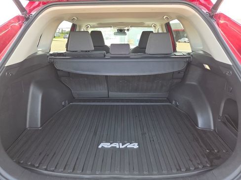 Used 2023 Toyota RAV4 XLE w/ Convenience Package AWD/4WD image 29