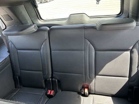 Used 2022 GMC Yukon Denali AWD/4WD image 13