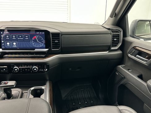 Certified 2026 GMC Sierra 1500 Elevation w/ Elevation Premium Package AWD/4WD image 28