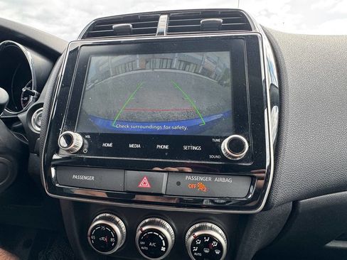 Used 2024 Mitsubishi Outlander Sport SE AWD/4WD image 12
