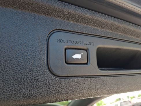Used 2023 Honda Odyssey Touring image 37