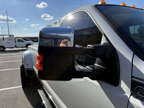 Used 2013 Ford F350 King Ranch w/ King Ranch w/Chrome Pkg image 24