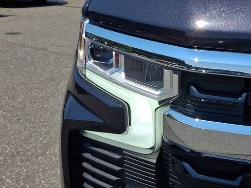 Used 2023 Chevrolet Silverado 1500 LT w/ Protection Package AWD/4WD image 30