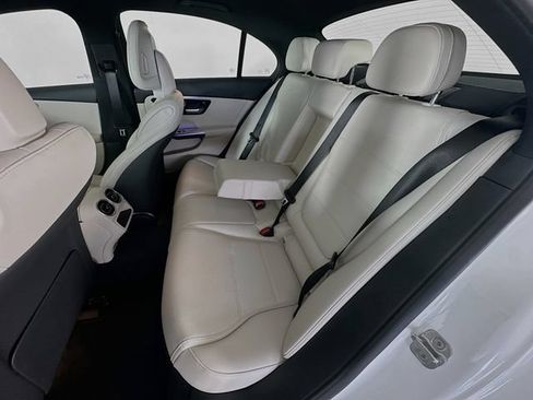 Used 2026 Mercedes-Benz C 300 Sedan image 25