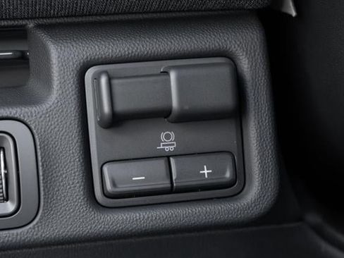 New 2026 GMC Sierra EV Elevation image 28