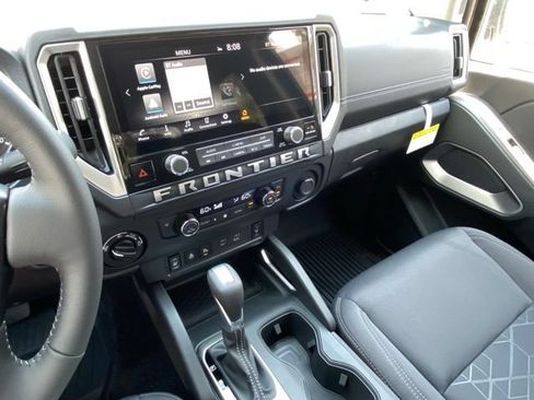 New 2026 Nissan Frontier SV w/ All-Weather Content Package AWD/4WD image 17
