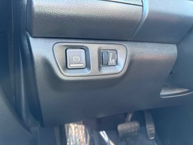 Used 2019 GMC Acadia Denali w/ Technology Package AWD/4WD image 36