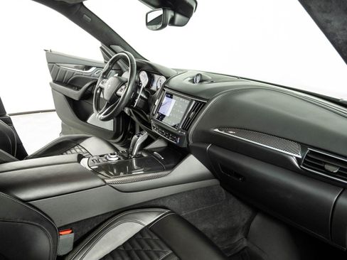 Used 2022 Maserati Levante Modena AWD/4WD image 24