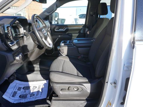 Used 2024 GMC Sierra 3500 SLE image 17