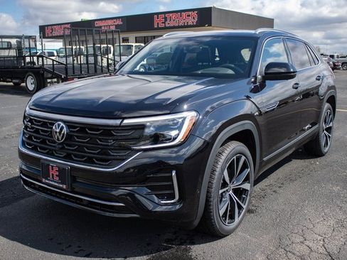 Used 2024 Volkswagen Atlas Cross Sport SEL Premium R-Line image 3