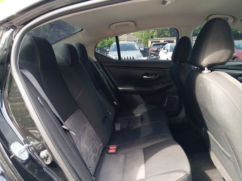 Used 2024 Nissan Sentra SR FWD image 13