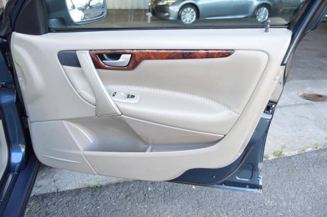 Used 2005 Volvo XC70 AWD/4WD image 28