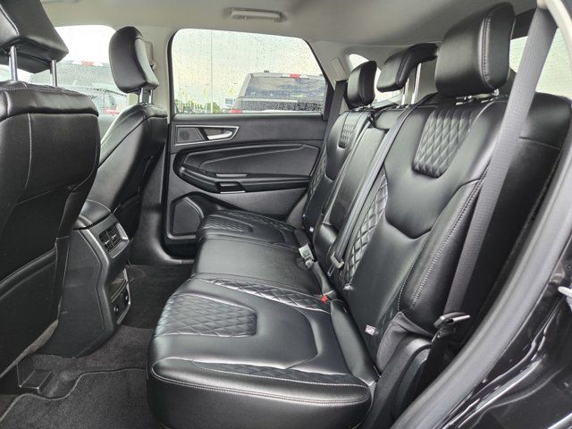 Used 2023 Ford Edge Titanium AWD/4WD image 30