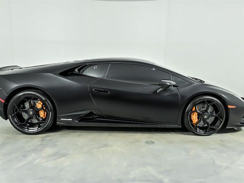 Used 2020 Lamborghini Huracan EVO AWD/4WD image 10
