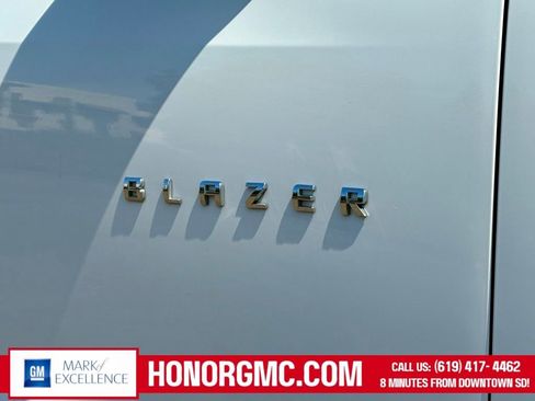 Used 2023 Chevrolet Blazer LT image 9