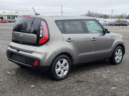 Used 2019 Kia Soul image 5
