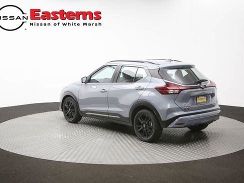 Used 2023 Nissan Kicks SR w/ SR Premium Package FWD image 63