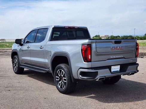 Used 2025 GMC Sierra 1500 AT4 w/ AT4 Premium Package AWD/4WD image 3