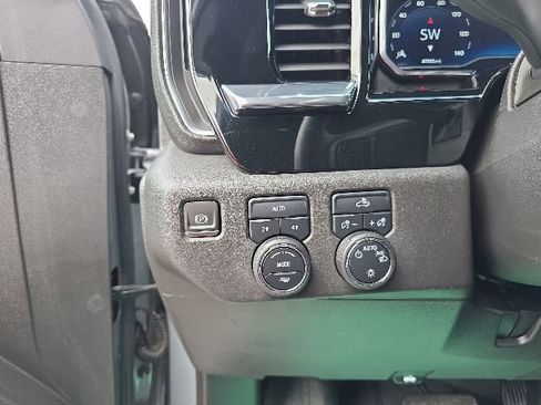 Used 2023 Chevrolet Silverado 1500 LT w/ Protection Package AWD/4WD image 12