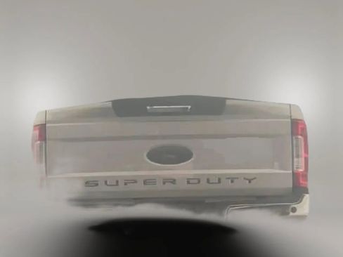 Used 2017 Ford F250 Lariat w/ Chrome Package image 6