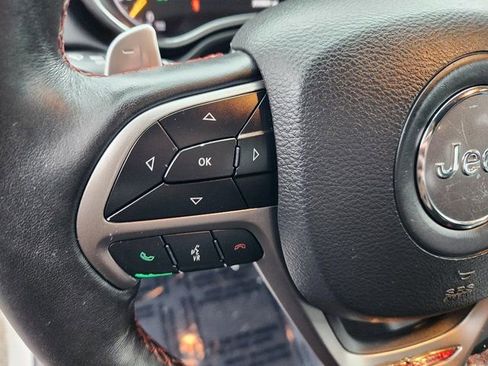 Used 2019 Jeep Grand Cherokee Trailhawk AWD/4WD image 23