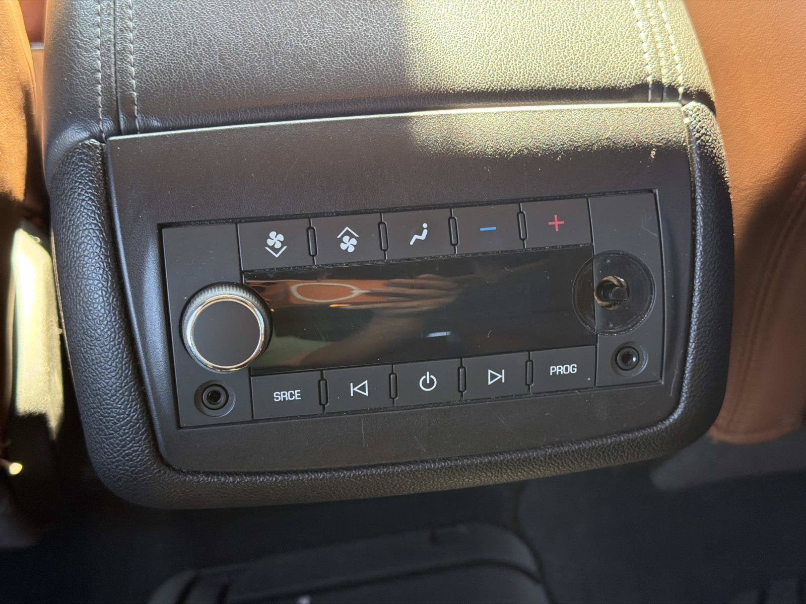 Used 2017 Chevrolet Traverse Premier FWD image 20