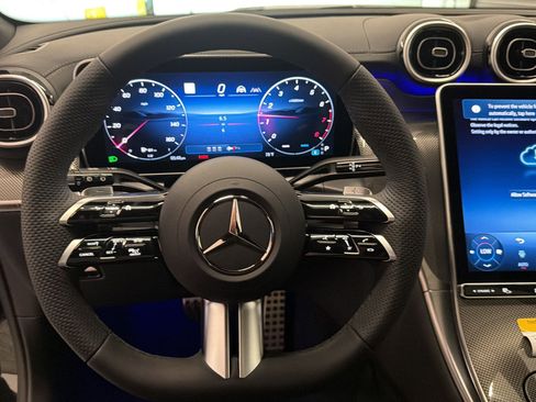 Used 2026 Mercedes-Benz GLC 300 image 16